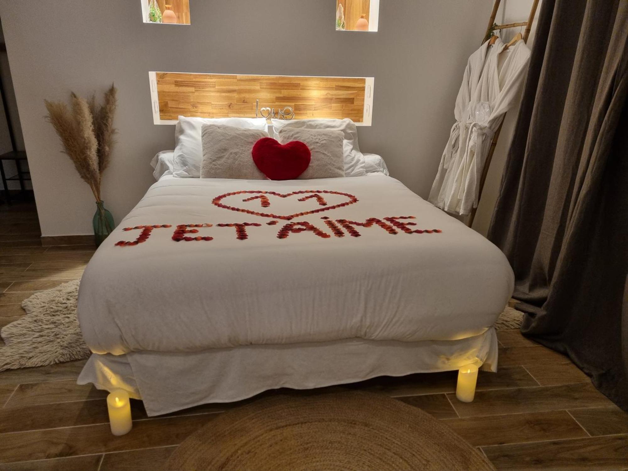 Suite De Charme Avec Jacuzzi Et Jardin Privatif Paris Au Calme Saint-Prix (Val d'Oise) Экстерьер фото