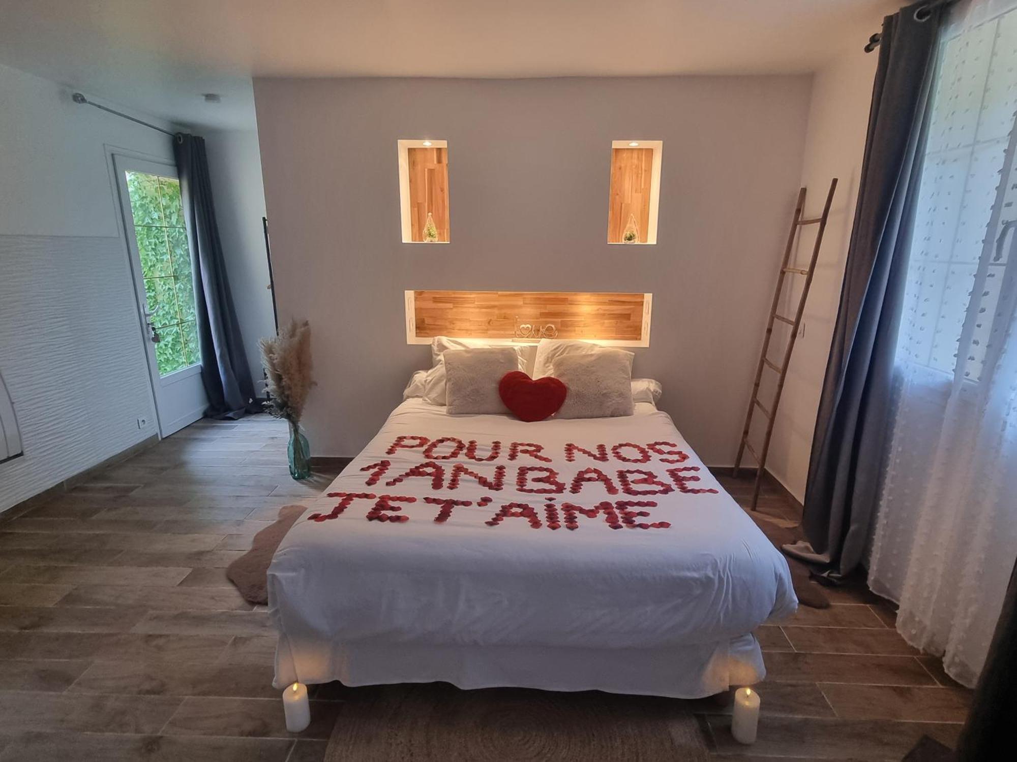 Suite De Charme Avec Jacuzzi Et Jardin Privatif Paris Au Calme Saint-Prix (Val d'Oise) Экстерьер фото